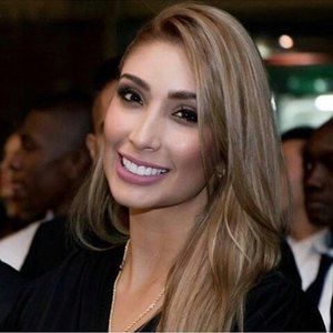 Meet your Posher, Rose